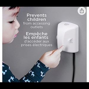 3 Safety 1st Outlet Cover and Cord Shortener